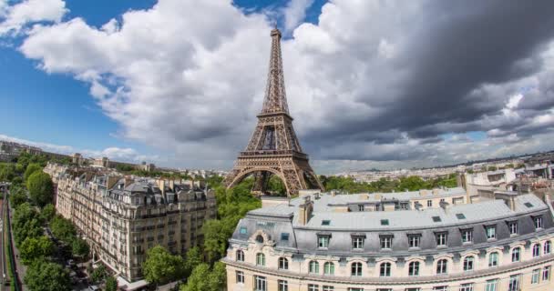 Tour Eiffel Vue Aérienne Surélevée Sur Les Toits Paris France — Video