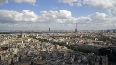 Eyfel Kulesi, çatılardan bakıldığında, Paris, Fransa, Avrupa