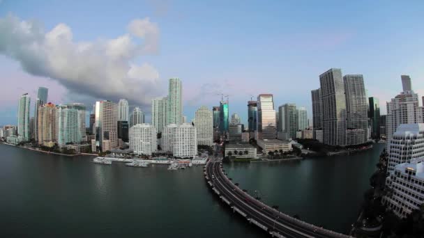 Vista Desde Brickell Key Una Pequeña Isla Cubierta Torres Apartamentos — Vídeos de Stock