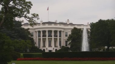 Doğal görünümü Çeşme ve Beyaz Saray, Washington, ABD