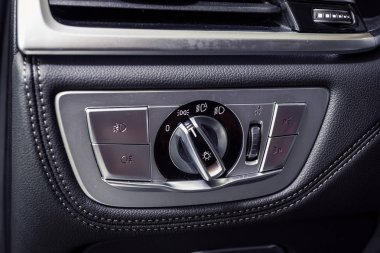 24 Nisan, 2018 - Vinnitsa, Ukrayna. BMW 750i konsept otomobil - içinde iç