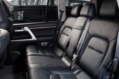 Vinnitsa, Ukrayna - 18 Mart 2018. Toyota Land Cruiser konsept otomobil - içinde iç