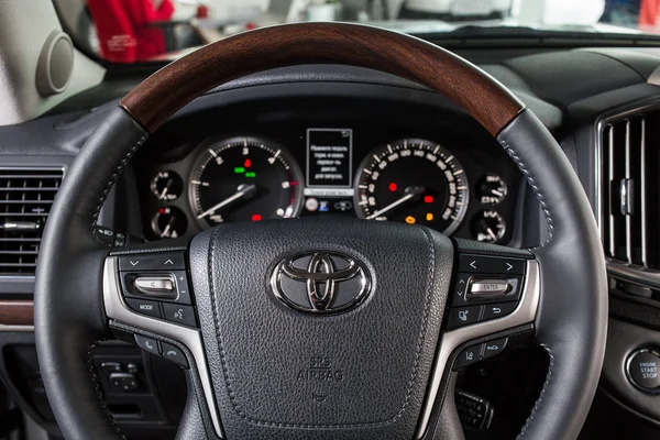 Winniza Ukraine März 2018 Toyota Land Cruiser Concept Car Interior — Stockfoto