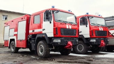 İtfaiye itfaiye kamyonu 