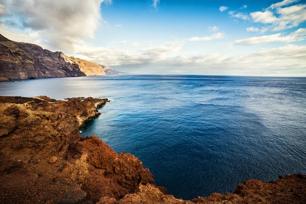 Utsikt Över Klipporna Los Gigantes Från Punta Teno Teneriffa Kanarieöarna — Stockfoto