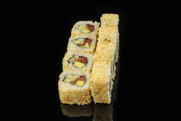 Rolă Tradițională Sushi Somon Piatră Neagră Mâncare Japoneză — Fotografie, imagine de stoc