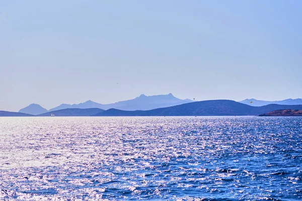 Türkisfarbenes Wasser Strandnähe Der Ägäisküste Türkischer Badeort Bodrum Türkei — Stockfoto