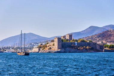Deniz yat, Türkiye, Bodrum güzel koyda. Ege'nin
