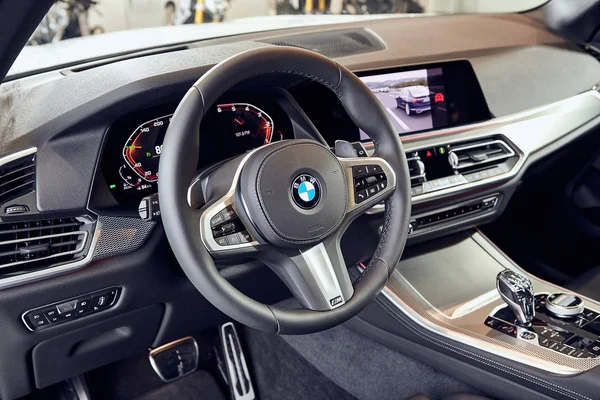 Fabruary 2018 Vinnitsa Ukraina Presentasi Mobil Bmw Terbaru Showroom Interior — Stok Foto