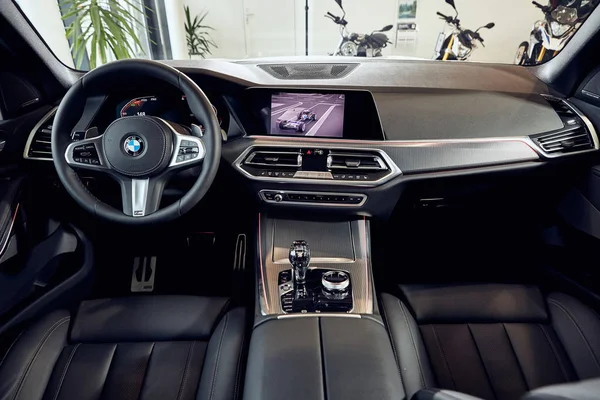 Fabruary 2018 Vinnitsa Ukraina Presentasi Mobil Bmw Terbaru Showroom Interior — Stok Foto