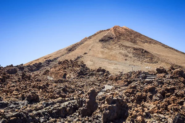 Hermoso paisaje del Parque Nacional del Teide, Tenerife, Islas Canarias, España — Foto de Stock