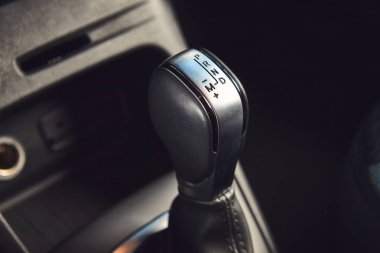 Vinnitsa, Ukrayna-Nisan 02, 2019. Renault Captur-showroom yeni model araba sunumu-iç içinde