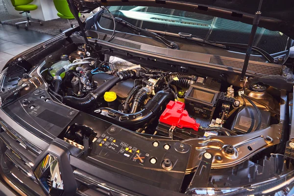 Vinnitsa, Ukraine - April 02, 2019. Renault Duster - new model car presentation in showroom - under the hood — Stock Photo, Image