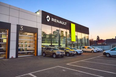 02 Nisan 2019 - Vinnitsa, Ukrayna. Renault Showroom  
