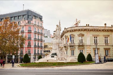 Lizbon December12, 2018: Dünya Savaşı 'nda Portekizli savaşçı onurlandıran anıt görünümü, Lizbon şehir merkezinde, Portekiz. Sculpture tarafından Maximiano Alves.