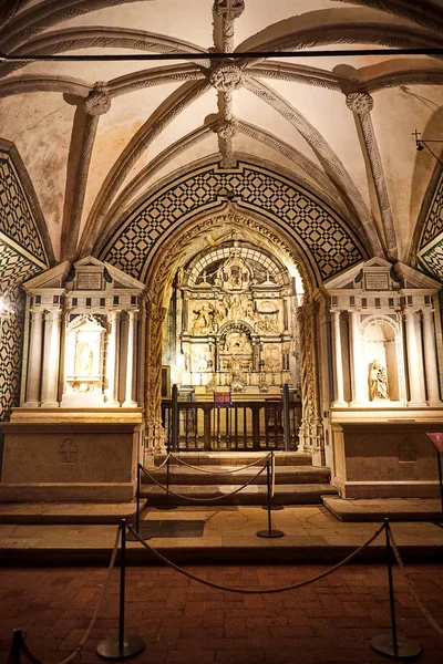 13 de diciembre de 2018 - Lisboa, Portuga: Hermosa iglesia en el Palacio de Pena Sintra. Un hito famoso. Castillos más bellos de Europa —  Fotos de Stock