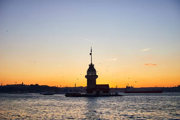 Стамбул Турки Октября 2019 Года Огненный Закат Над Босфором Знаменитой — стоковое фото