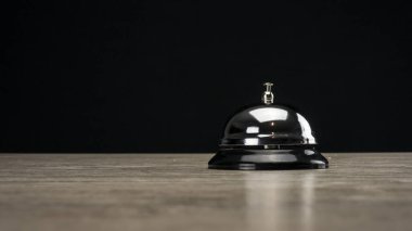 Vintage hizmet çan masaya kadar yakın