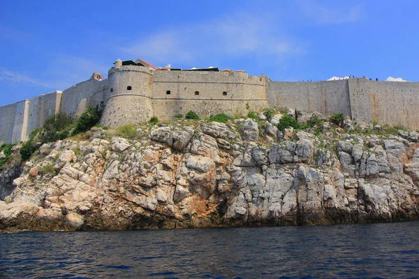 Croacia Las Fortificaciones Dubrovnik Vistas Desde Mar Adriático Ciudad Famosa — Foto de Stock