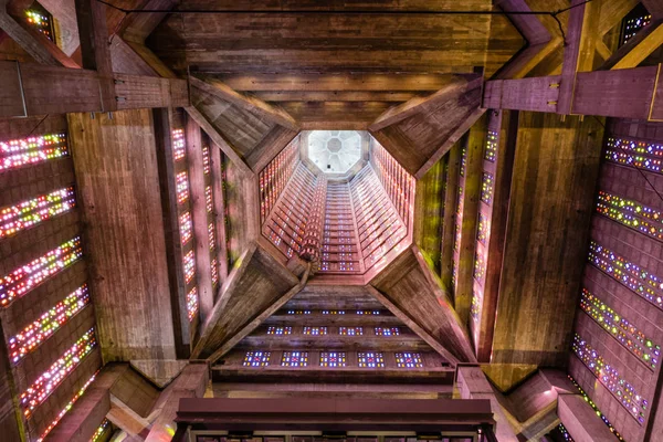 Indoor Contemporary Saint Joseph Igreja Havre França — Fotografia de Stock