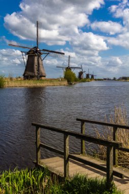 Doğal yel değirmenleri Roterdam Hollanda için kapalı