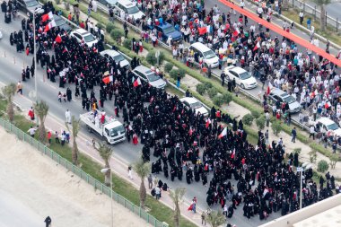 Bahreyn protestolara ve Mart 2011 Arap Bahar döneminde ayaklanmasında