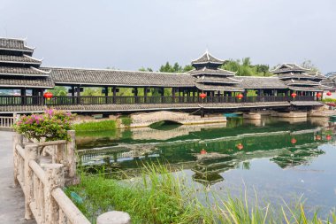 Güzel manzara alan Park Shiwai Taoyuan, Guilin, Çin