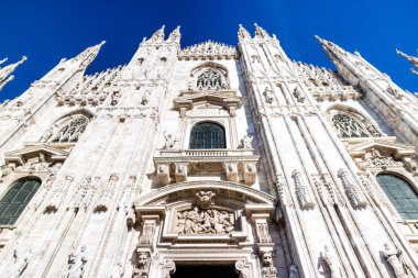 Güzel Katolik Kilisesi Duomo Di Milano İtalya'dan