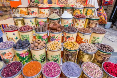 Dubai pazarları ve onun renk ürünler Bur Dubai