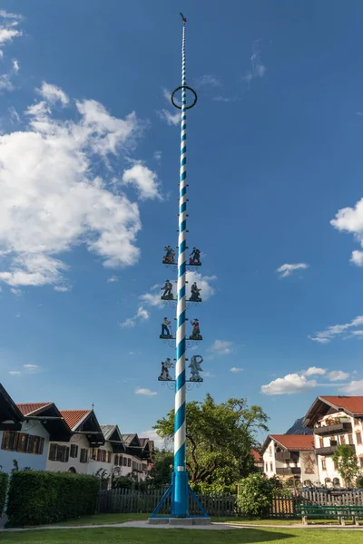 Hermosa Ciudad Mittenwald Alemania Sus Fachadas Pintadas — Foto de Stock