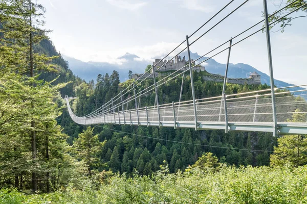 Highline 179 Reutte Áustria Seu Castelo Arruinado Vale Montanhas — Fotografia de Stock