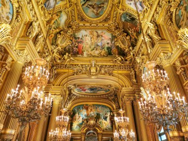 Ulusal Fransız operası Garnier ve onun güzel mimarisi