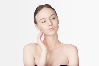 Temiz cilt güzel düşünceli genç kadınla