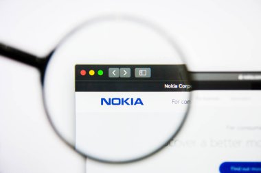Los Angeles, Kaliforniya, ABD - 25 Ocak 2019: Nokia web sitesi ana. Nokia logo görüntü ekranda görünür.