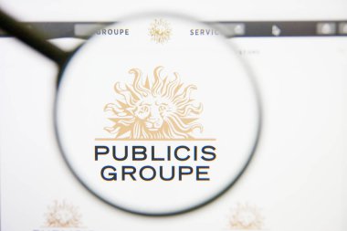 Los Angeles, Kaliforniya, ABD - 14 Şubat 2019: Publicis Groupe reklam Web sitesi ana. Publicis Groupe logo görüntü ekranda görünür.