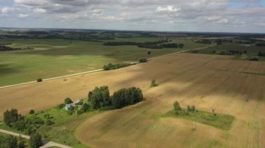 uçuş mavic pro, güneş, yeşil alanlar, çayırlar, Belarus, Rusya ve Ukrayna'da ormanlar, filme mürettebat evde reklam çekimleri, sinema aydınlatma