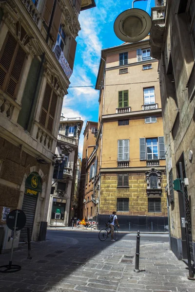 Genova Strade Estive Dettagli Esterni Strade Tetti Luci Porte Finestre — Foto Stock