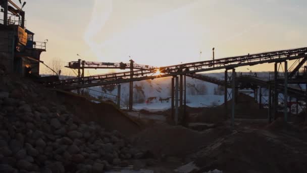 Minería Tractor Excavadora Excavadora Clasificación Sistemas Bandas Piedras Arena — Vídeo de stock