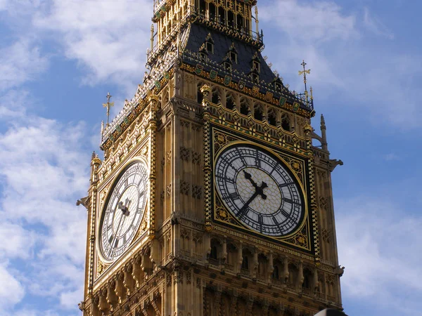 Detail tváře hodiny Big Ben, London. — Stock fotografie