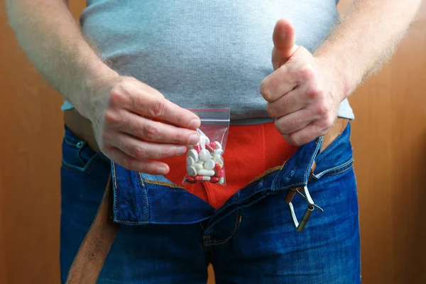 Pastillas para aumentar o aumentar la potencia. Tabletas para el poder masculino en el sexo . — Foto de Stock