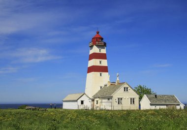 Alnes deniz feneri gökyüzüne Alesund Godoy ada temizleyin,