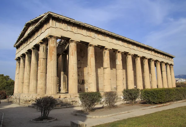 View of temple of Hephaestus in Ancient Agora, Athens, — Stock Photo, Image