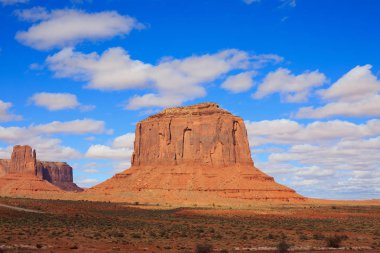 Panorama ünlü Buttes ve Anıt Vadisi Arizona, ABD ile.