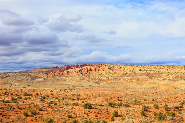 Öknen landskap i våren, Utah, Usa. — Stockfoto