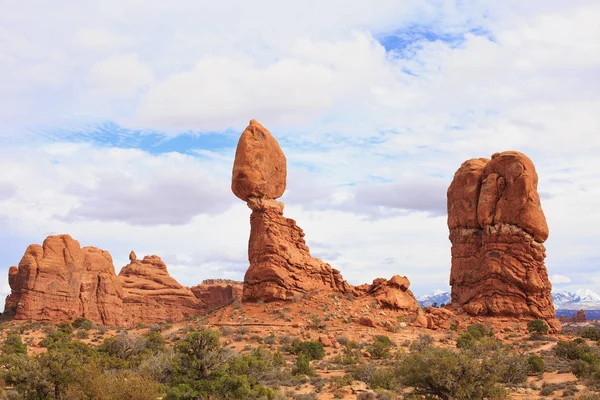 Arches National Park Peyzaj dengeli Rock.