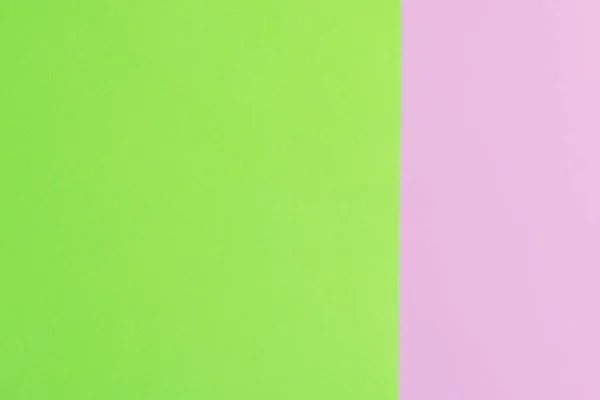 소프트 핑크와 녹색 종이 질감 배경으로. 최소한의 개념입니다. 창의적인 개념입니다. 팝 아트입니다. 밝은 달콤한 패션 스타일. — 스톡 사진
