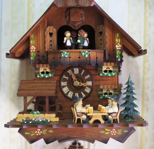 Cuckoo Clock From The Black Forest, Germany — Stock Photo, Image