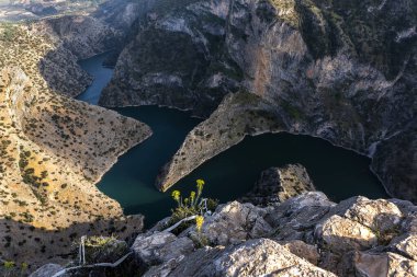 Türkiye 'nin yeni turizm noktası Arapapisti Kanyonu' ydu.