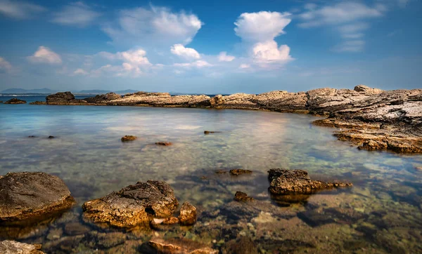 İzmir Demircili köyü ve muhteşem kayalıklar