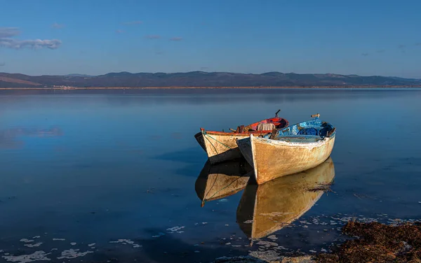 Golmarmara Ist Das Wasser Noch Feucht Die Boote Sind Land — Stockfoto